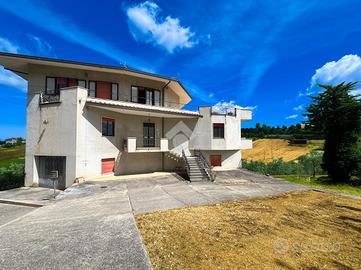 CASA INDIPENDENTE A BUCCHIANICO