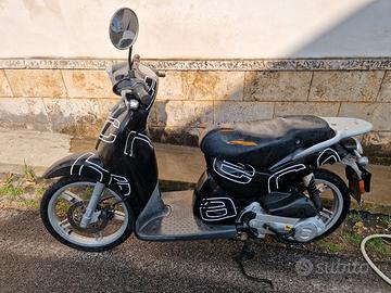 Scarabeo 50 4 tempi 2011