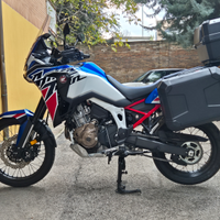 Africa Twin 1100 tricolor manuale