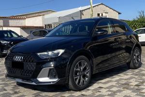 Audi A1 citycarver 1.0 TFSI 110CV S-Tronic 30