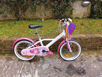 B'TWIN Doctor Girl da 16 pollici.