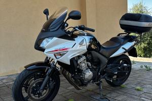 Moto HONDA CBF 600