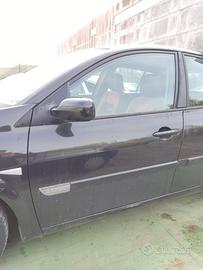 Porta anteriore sx nuda RENAULT MEGANE del 2006