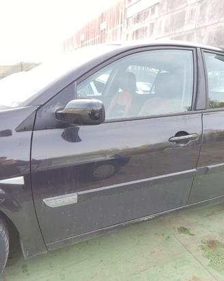 Porta anteriore sx nuda RENAULT MEGANE del 2006