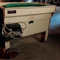 Pigiatrice elettrica con pompa per uva