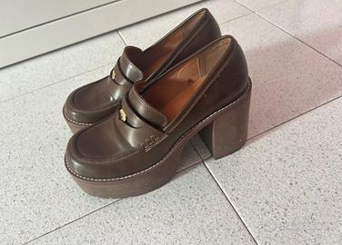 Mocassini donna con tacco BERSHKA