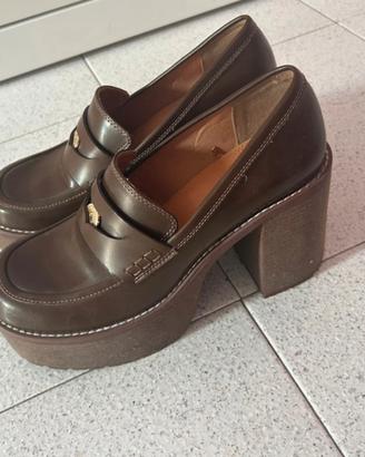 Mocassini donna con tacco BERSHKA