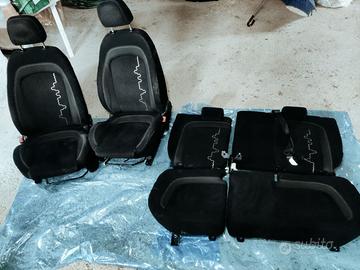 SEDILI AUTO  FIAT PUNTO SET COMPLETO