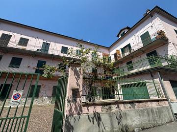 2 LOCALI A CHIVASSO