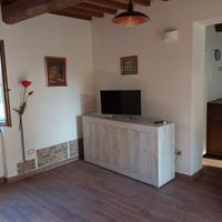 Appartamento nuovo in stile rustico