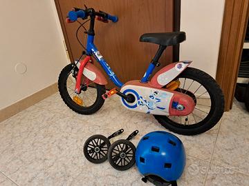 Bicicletta bimbo + casco + rotelle