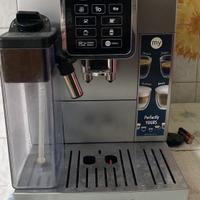 Delonghi macchina caffè