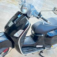 Vespa 125 con baluletto