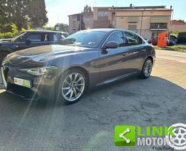ALFA ROMEO Giulia 2.0 Turbo 200 CV AT8 Super