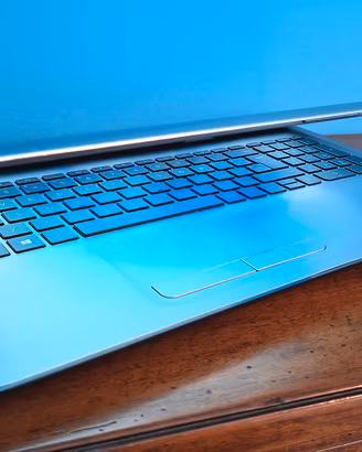 Notebook Core i5 ⭐️ Grafica AMD-SSD ⭐️Gaming-Win11