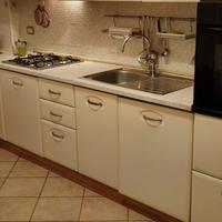 Cucina completa di elettrodomestici