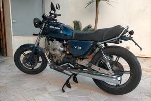 Moto Guzzi V35 ex Carabinieri