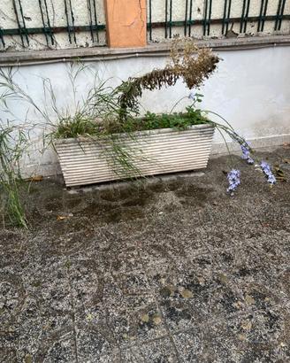 4 fioriere in cemento da esterno