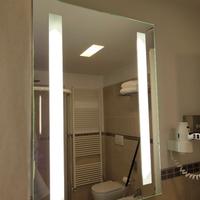 Specchi con Luci integrate