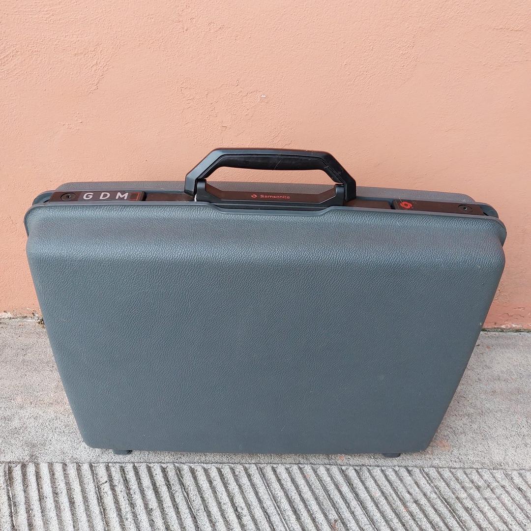 Samsonite valigetta 48 ore rigida grigia Abbigliamento e
