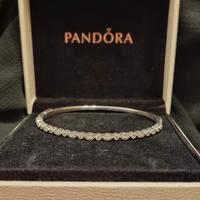 Bracciale Pandora rigido in argento con zirconi