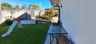 Villa 8 vani + accessori  Mascalucia 