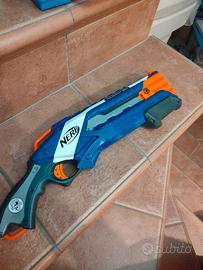 nerf pistola giocattolo