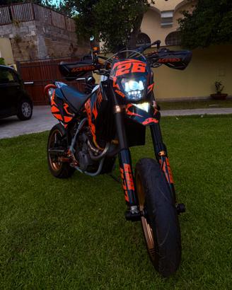 Moto ktm lc4 SMC-625