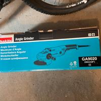 flessibile Makita 230 nuovo