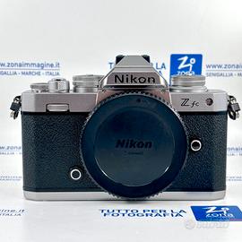 Fotocamera NIKON ZFC COME NUOVA + GARANZIA USATO
