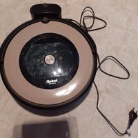 Robot Roomba Aspirapolvere E5