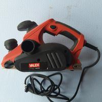 Piala a mano valex