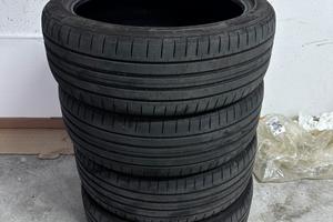 Gomme megane e-tech misura 215/45R20