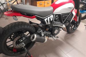 ducati scrambler Icon Red 800