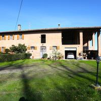 VILLA SINGOLA A ANZOLA DELL'EMILIA