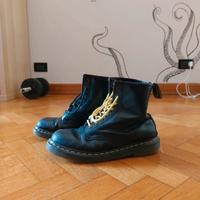 Dr. Martens