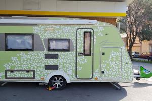 Roulotte Burstner Averso Plus 440 TK  *LIMITED*