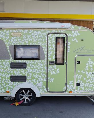 Roulotte Burstner Averso Plus 440 TK  *LIMITED*