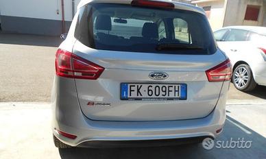 Ricambi ford b max usati porte disponibili