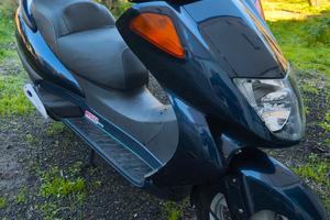 Honda pantheon 