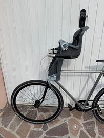 Seggiolino anteriore per bicicletta