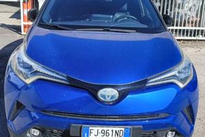 TOYOTA C-HR 1.8 Hybrid E-CVT Lounge