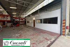 Settecamini vicino GRA capannone mq 950 Immobile l