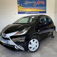 TOYOTA Aygo 1.0 VVT-i 69 CV 5 porte x-play