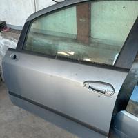 Sportelli e cofano grande punto