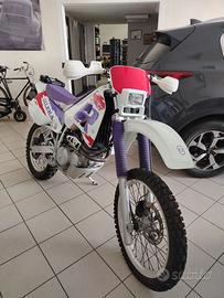 Rara gilera rc600r