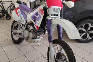 Rara gilera rc600r