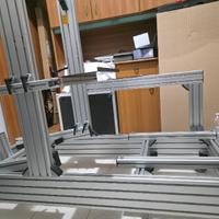 Postaziome Cockpit in profilati di alluminio