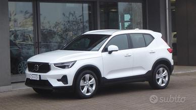 VOLVO XC40 B3 automatico Core