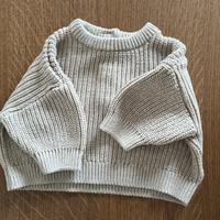 Assortimento pezzi abbigliamento neonato